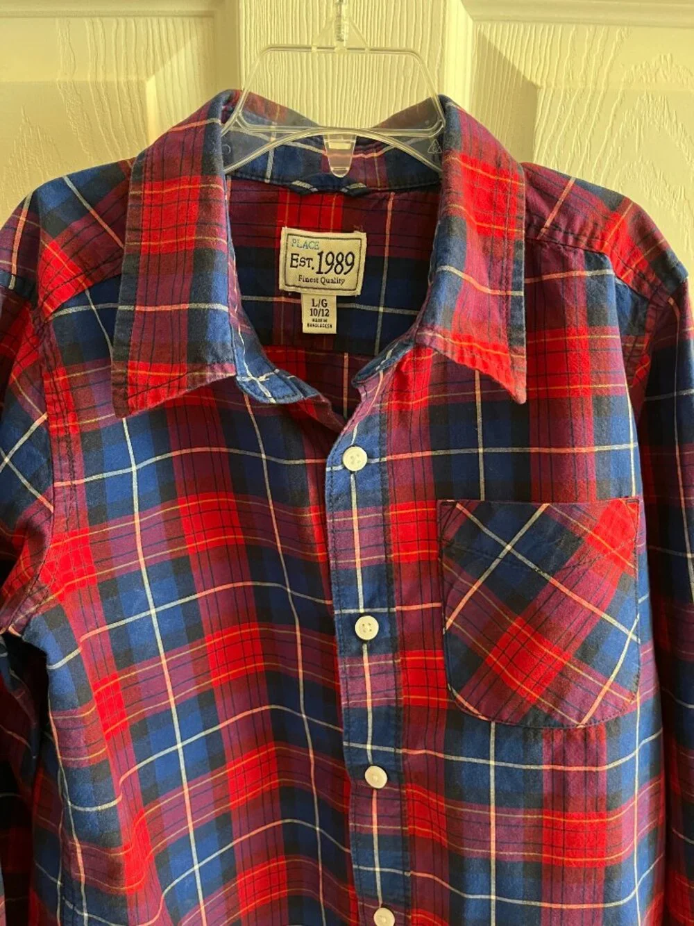 Boys 10-12 Children's Place long sleeved red and blue plaid button down